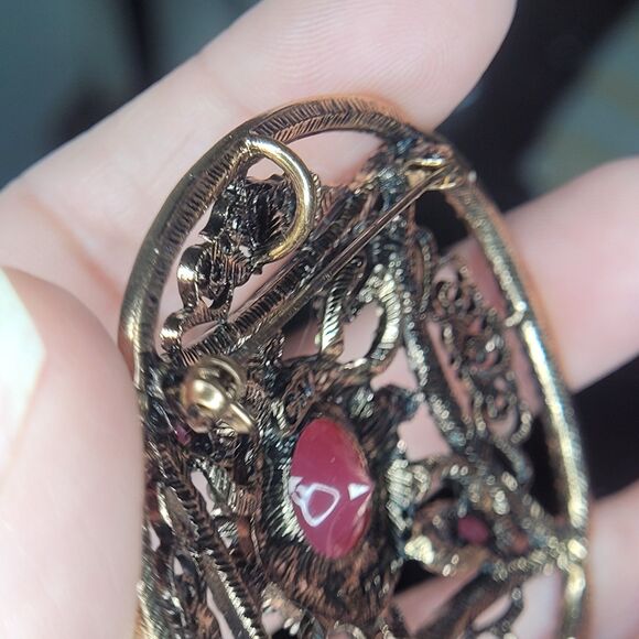 3 RARE Rara Avis Iris Apfel Murder On Orient Express Brooch Gold READ Tone - Picture 8 of 15